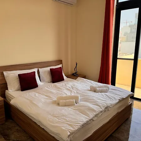 Brand New Oceanview Penthouse By Mabeli Apartamento *