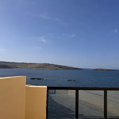 Brand New Oceanview Penthouse By Mabeli Apartamento