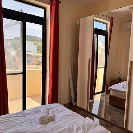 Brand New Oceanview Penthouse By Mabeli St Paul's Bay